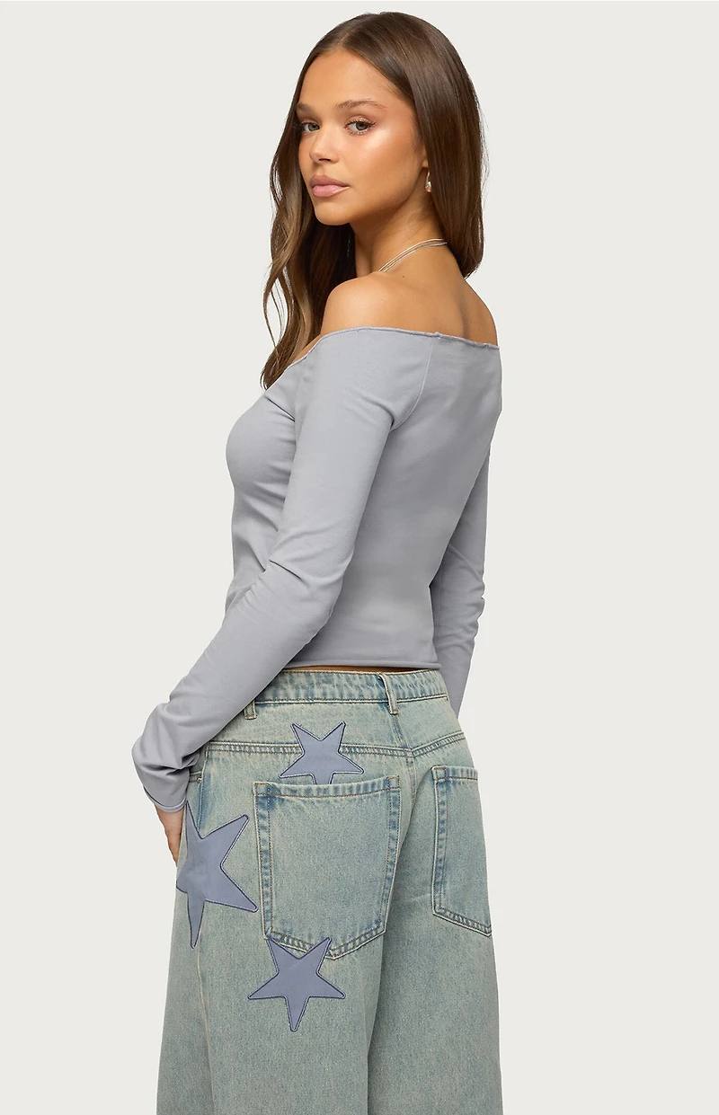 Edikted Nattie Off Shoulder V Neck Top