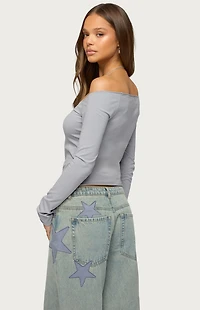 Edikted Nattie Off Shoulder V Neck Top