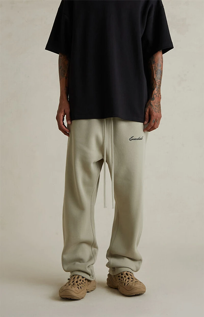 Fear of God ESSENTIALS Abbey Stone Relaxed Fleece Sweatpants