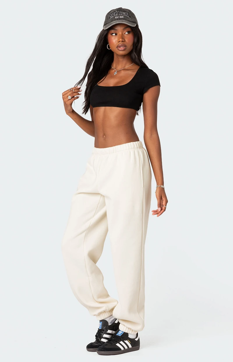 Edikted Square Neck Ribbed Crop Top
