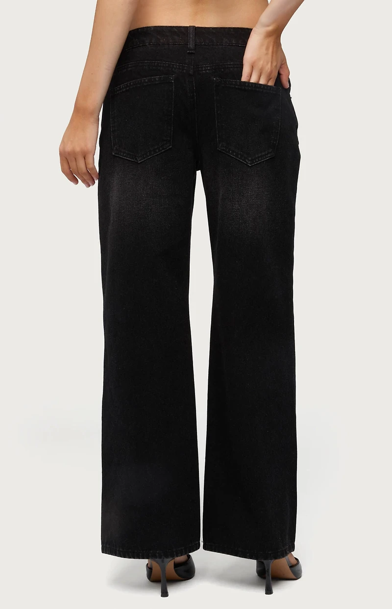 Edikted Petite Raelynn Washed Low Rise Baggy Jeans