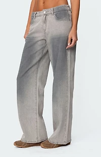 Edikted Joe Loose Fit Low Rise Washed Jeans