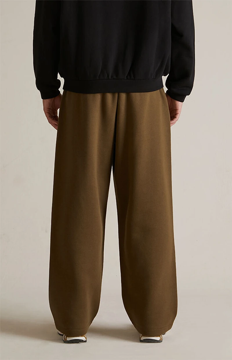 Fear of God ESSENTIALS Olive Fleece Relaxed Sweatpants