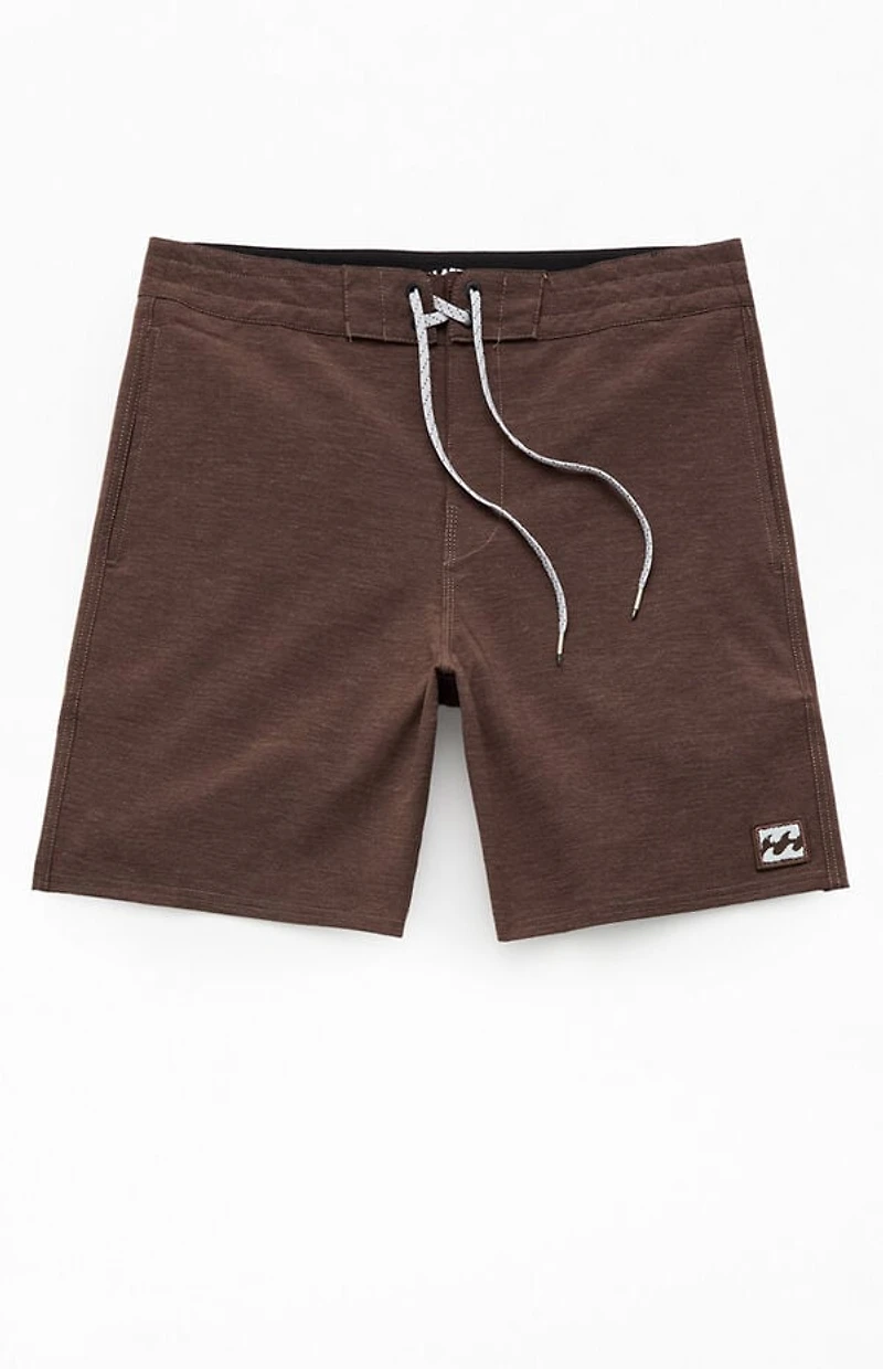 Billabong Every Other Day 7.5'' Brown Boardshorts