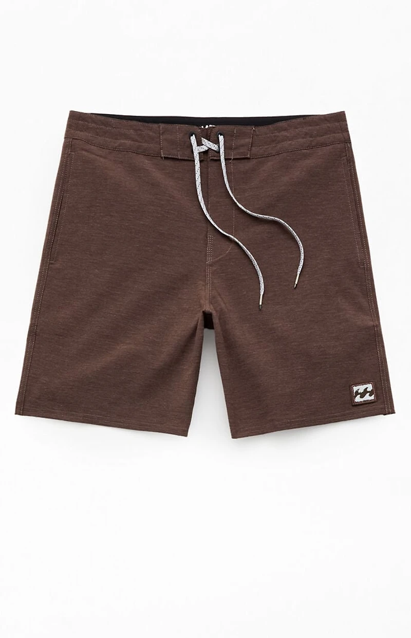 Billabong Every Other Day 7.5'' Brown Boardshorts
