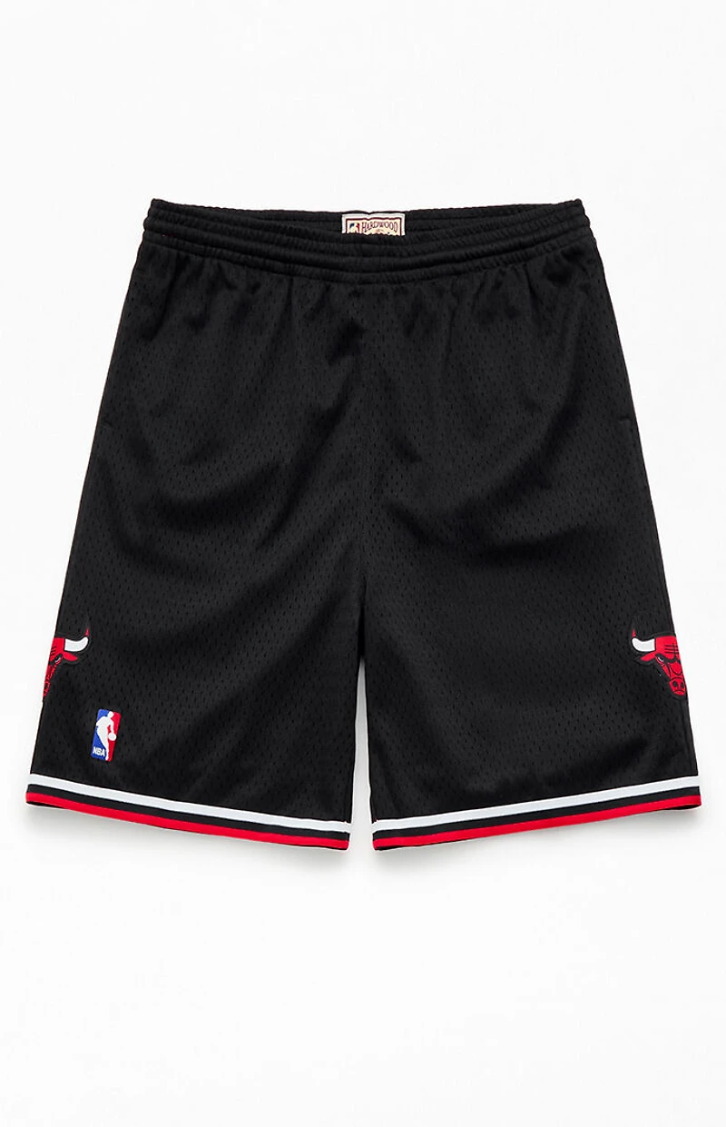 Mitchell & Ness Kids Chicago Bulls Swingman Mesh Basketball Shorts