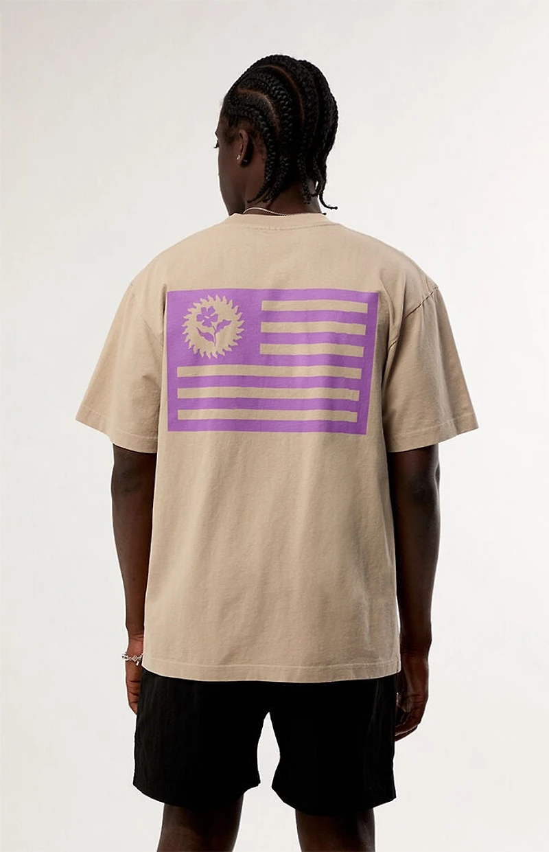 GARDENS & SEEDS Camp Co-op T-Shirt