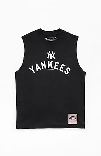Mitchell & Ness Yankees Cut-Off Muscle T-Shirt