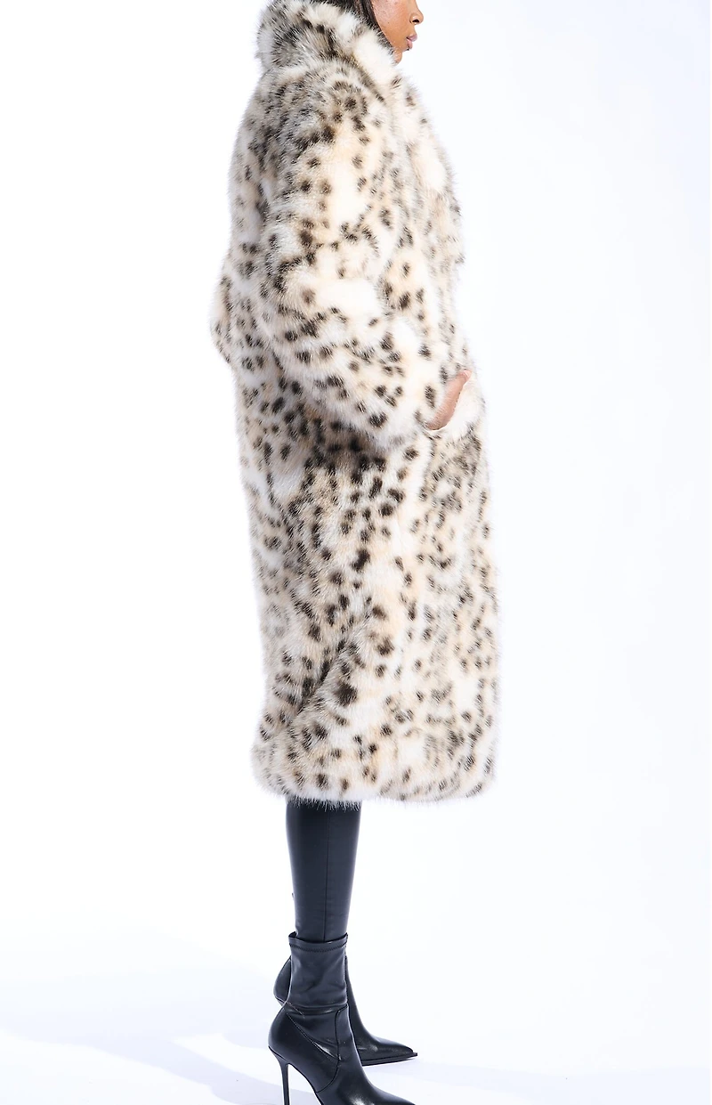 AZALEA WANG Pepper Snow Leopard Faux Fur Coat
