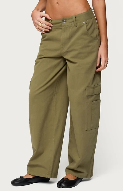 Edikted Jadah Low Rise Baggy Cargo Pants