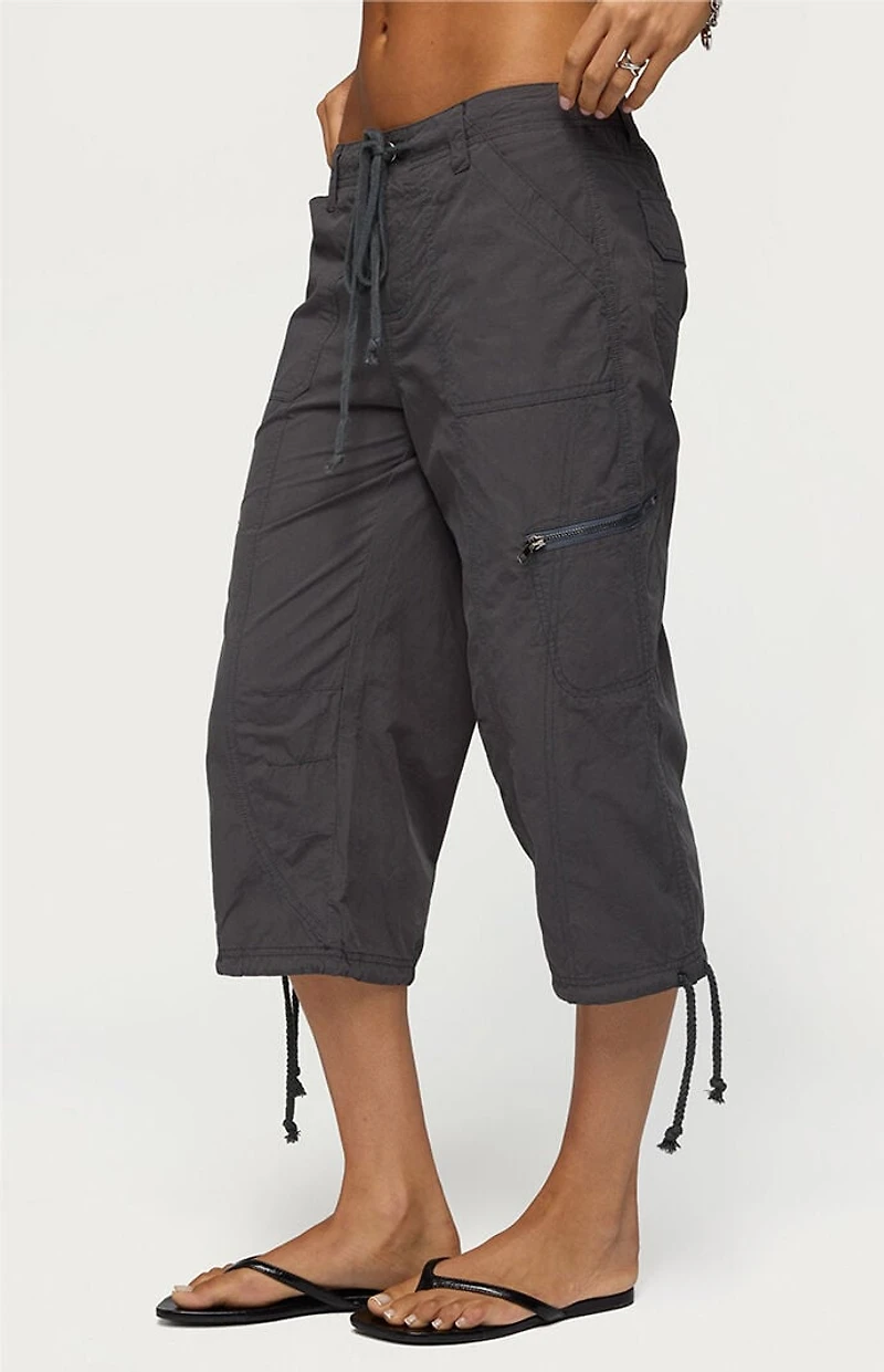 Edikted Lilith Cargo Capri Pants