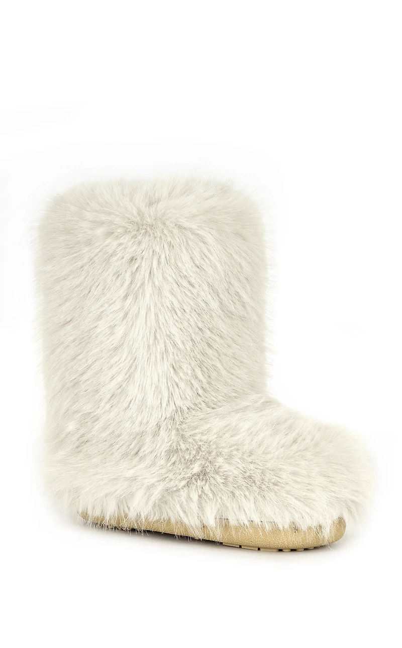 AZALEA WANG Women's Dipa Ivory Faux Fur Booties