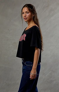 WILD COLLECTIVE Wisconsin Badgers Off-The-Shoulder Oversized T-Shirt