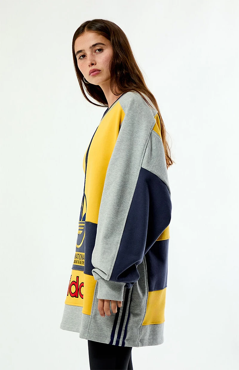 adidas International V-Neck Sweatshirt