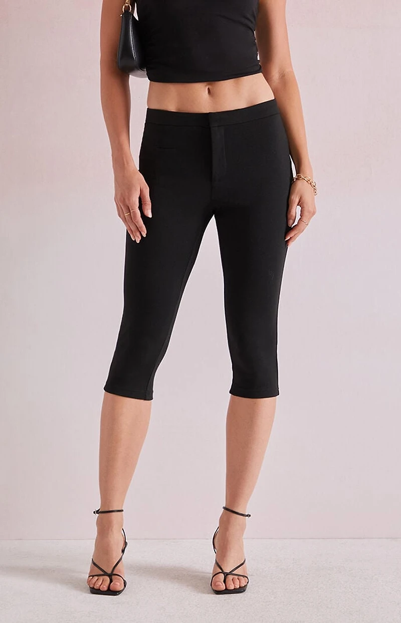 Beverly and Beck Solid Capri Pants