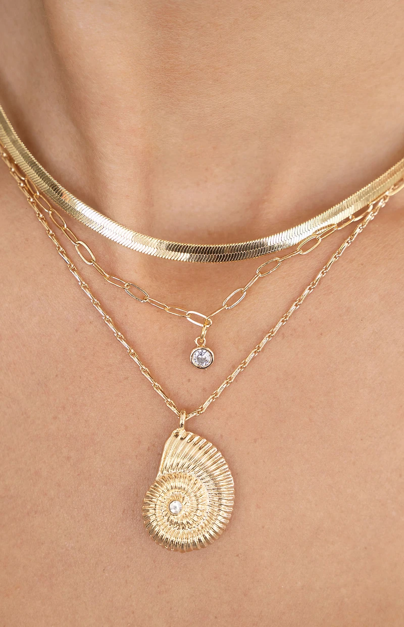Ettika Nautilus Shell Pendant Layered Necklace