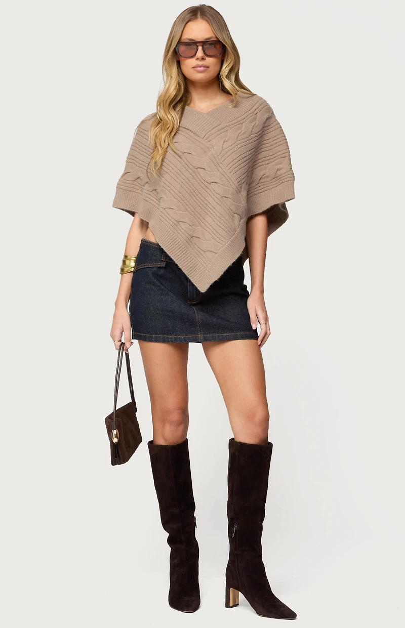 Edikted Vickey Cable Knit Poncho