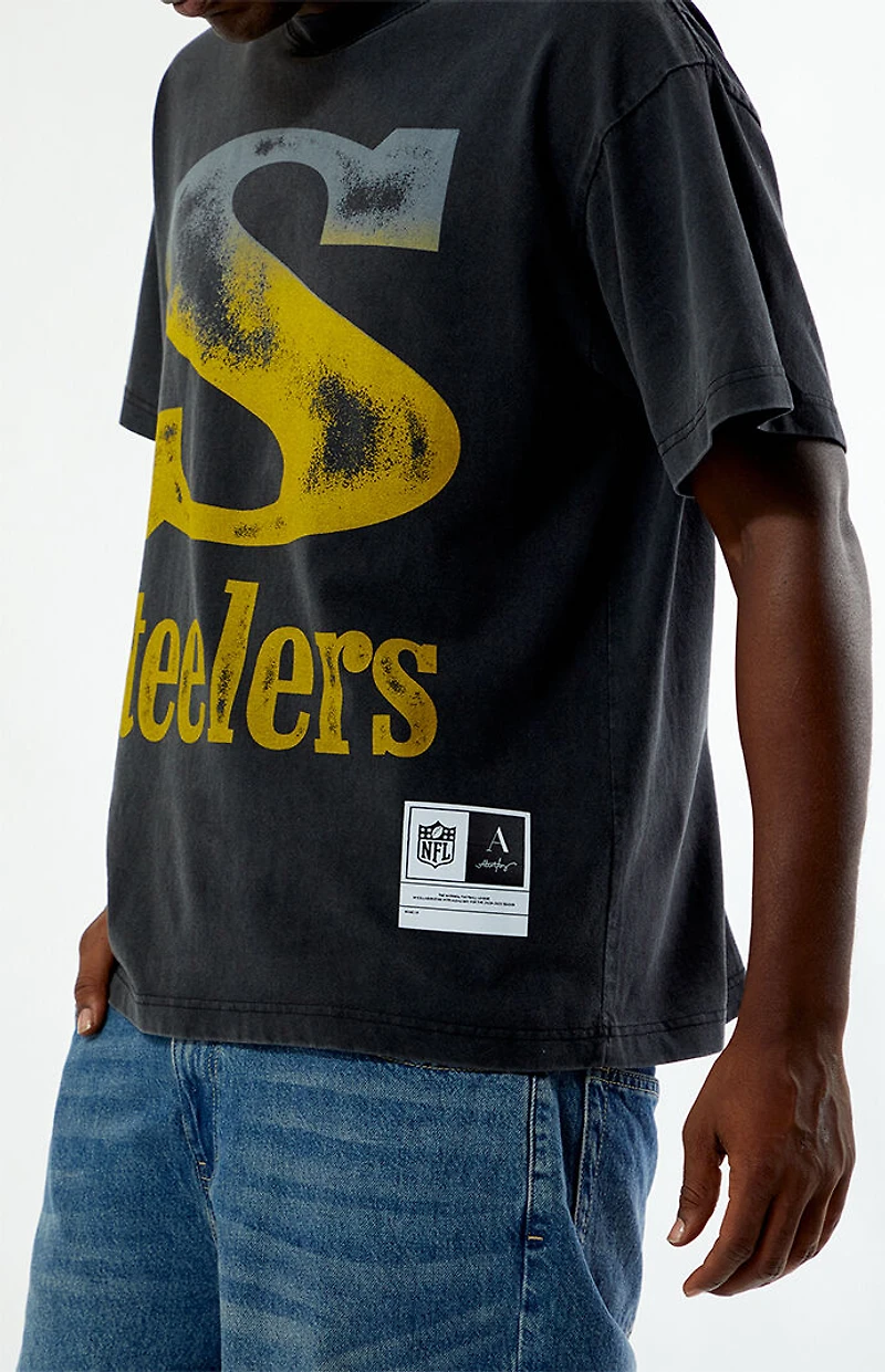NFL x Aleali May Pittsburgh Steelers T-Shirt