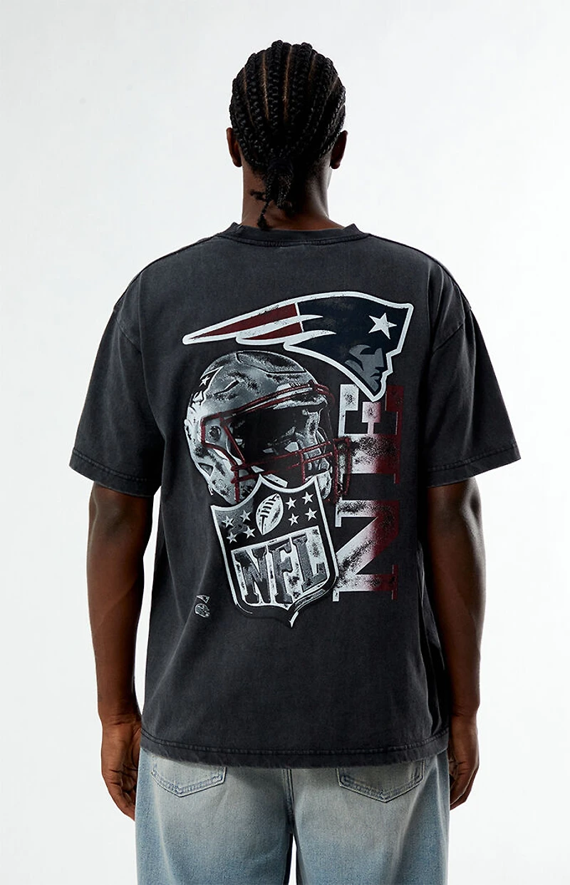 NFL x Aleali May New England Patriots T-Shirt