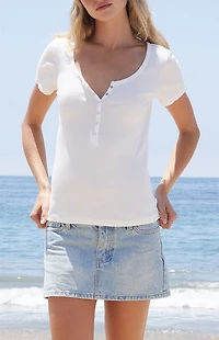 John Galt White Zelly Ribbed Short Sleeve Top