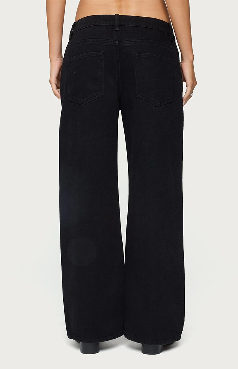 Edikted Petite Daytime Low Rise Jeans