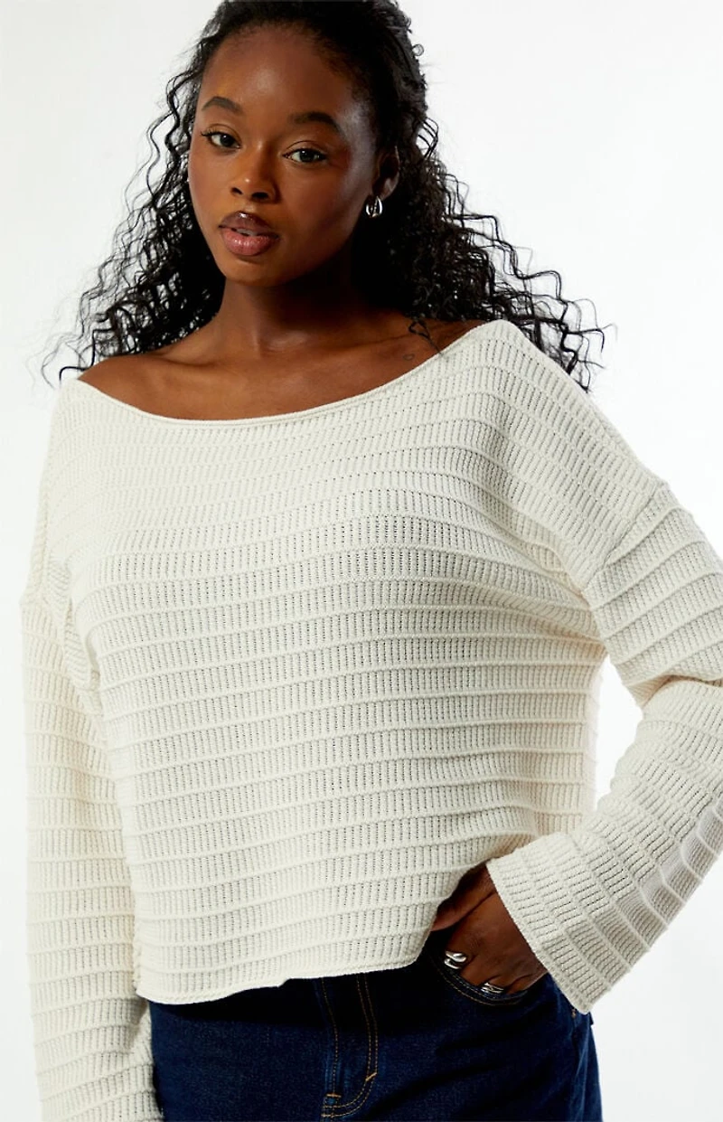 Your Favorite Leni Off-The-Shoulder Sweater