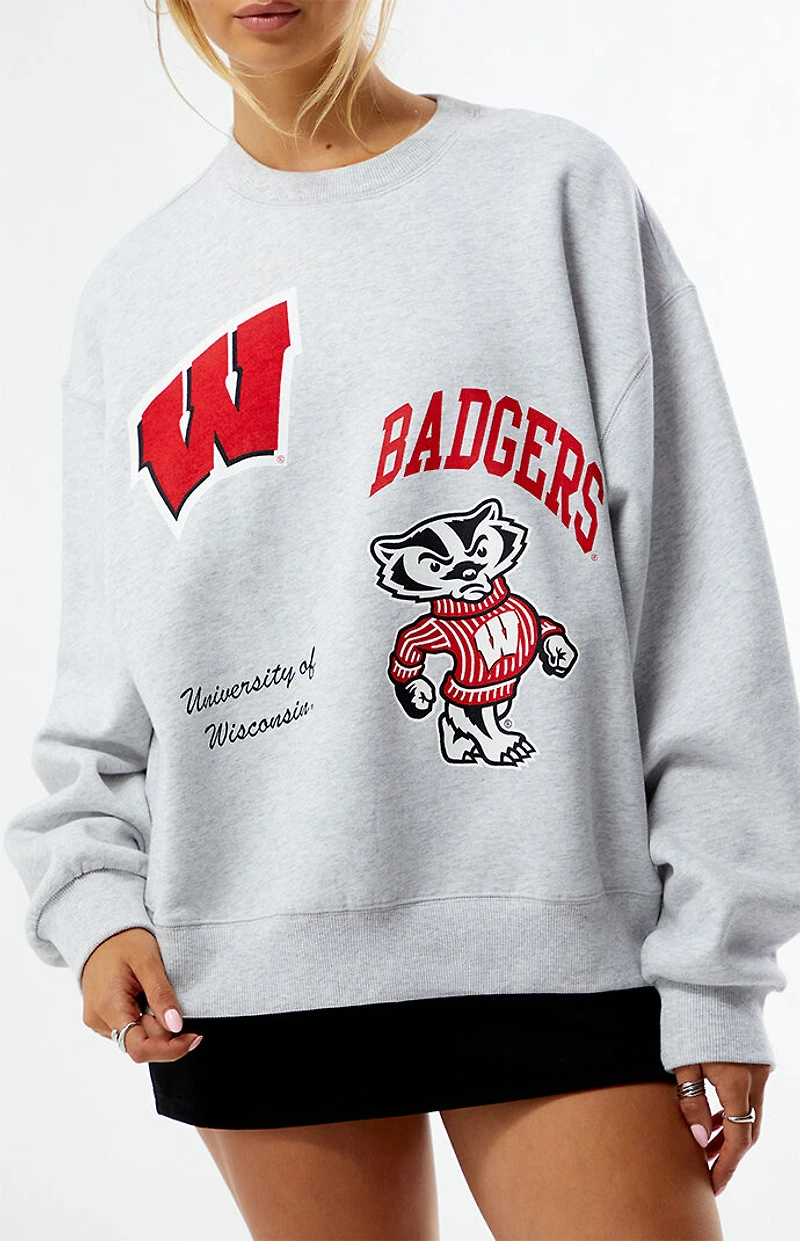 WILD COLLECTIVE x Pacsun University of Wisconsin Badgers Crew Neck Oversized Sweatshirt