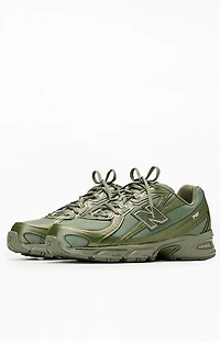 New Balance Olive 740 Shoes
