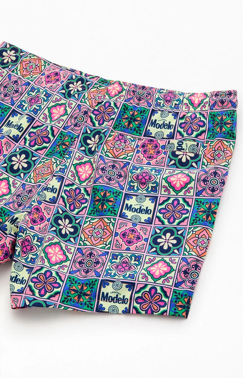 Modelo Tile 5" Swim Trunks