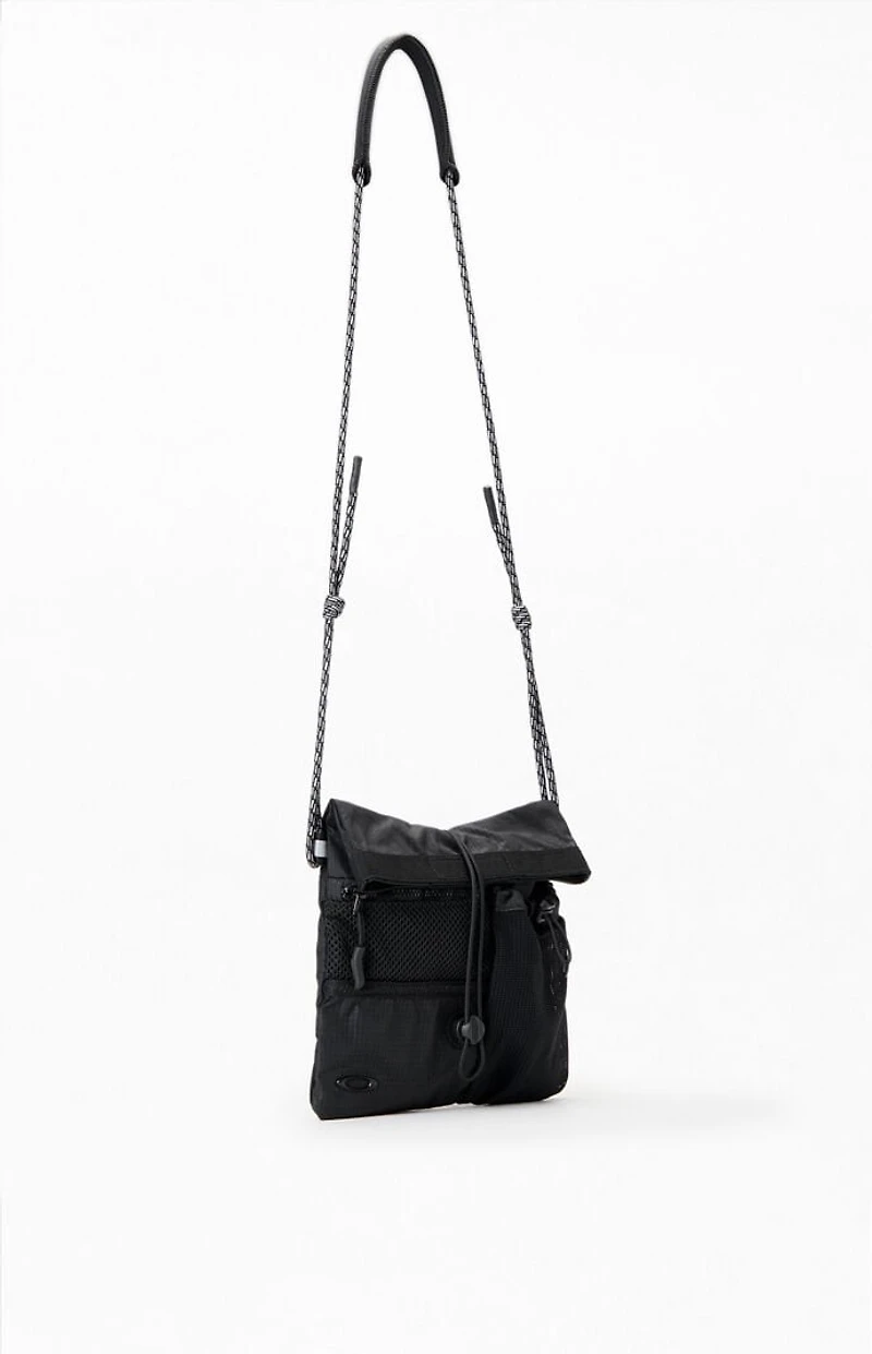 Oakley Reserve Pouch Bag