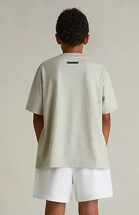Fear of God ESSENTIALS Kids Cloud White Fleece Soccer Sweat Shorts