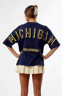 HYPE & VICE Michigan Wolverines Football Oversized T-Shirt