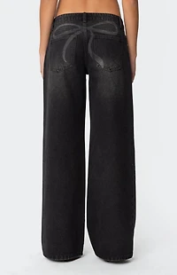 Edikted Vyxen Vintage Washed Low Rise Jeans