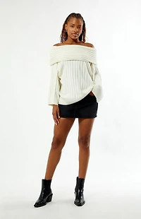 WEWOREWHAT Off-The-Shoulder Oversized Sweater