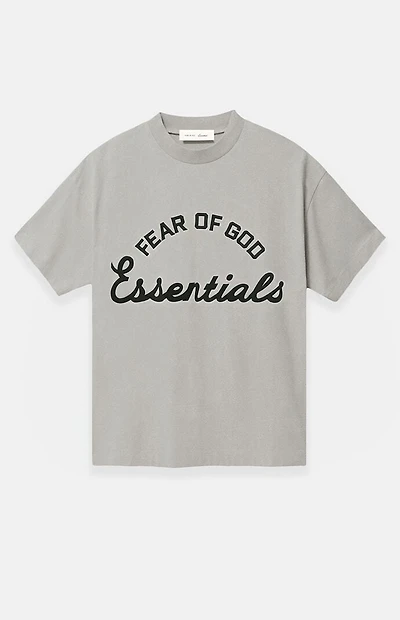 Fear of God ESSENTIALS Faded Seal Training ’90s Short Sleeve T-Shirt