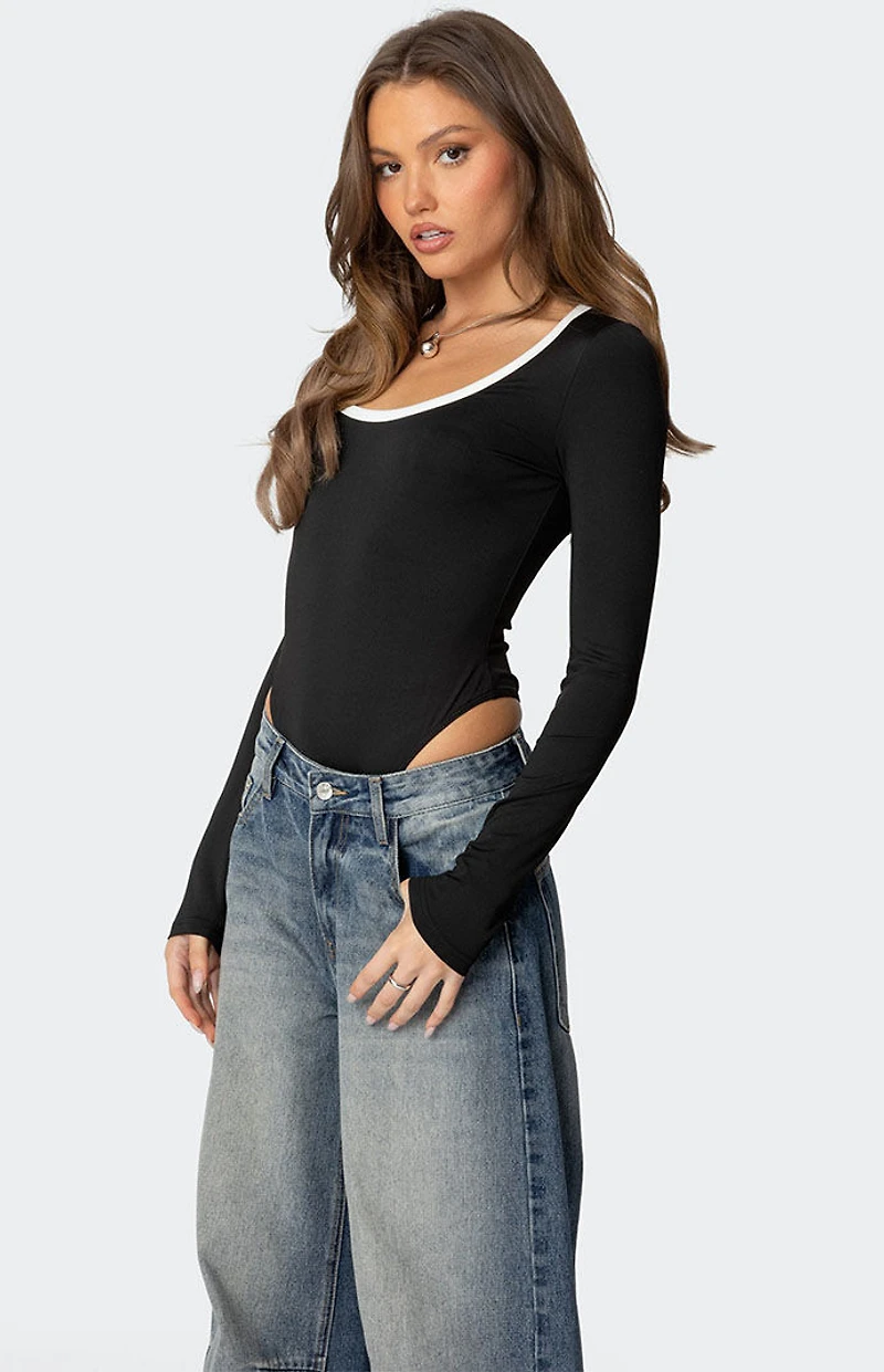 Edikted Contrast Scoop Neck Bodysuit