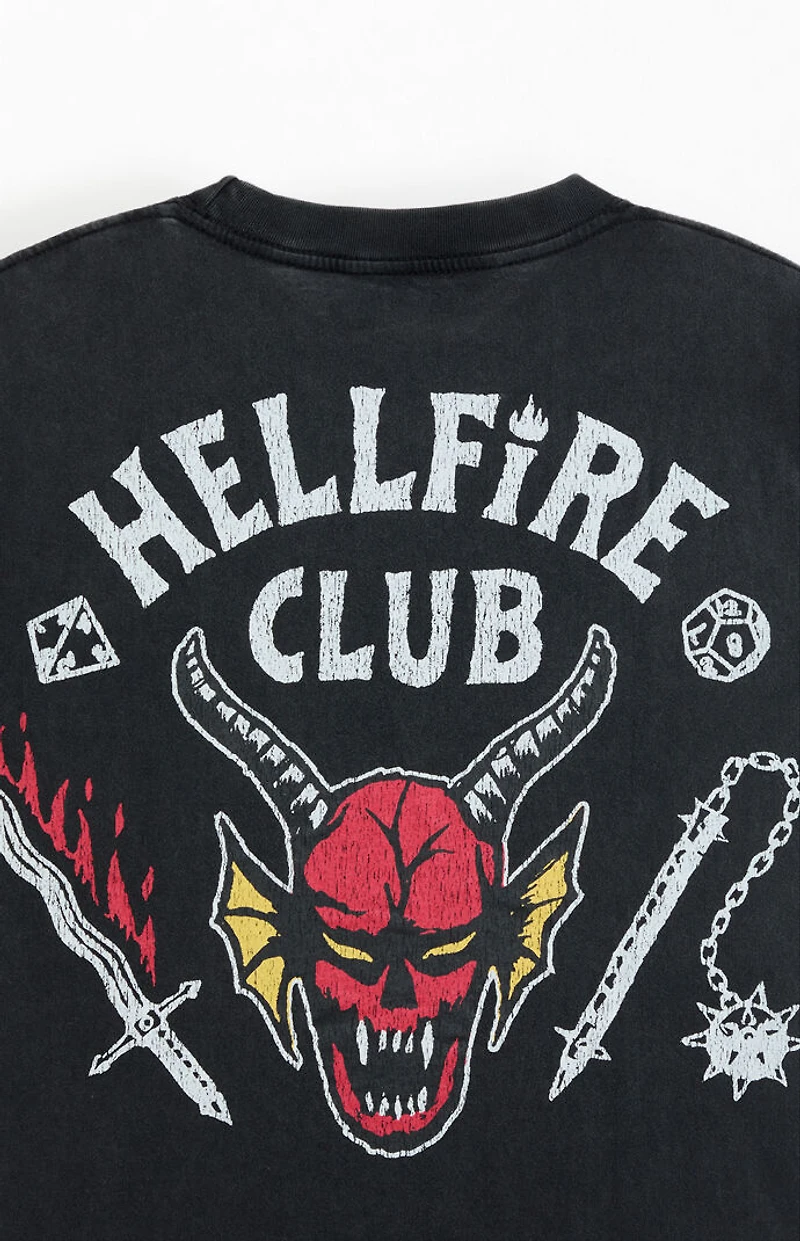 Netflix x Stranger Things Hellfire Club Cropped T-Shirt