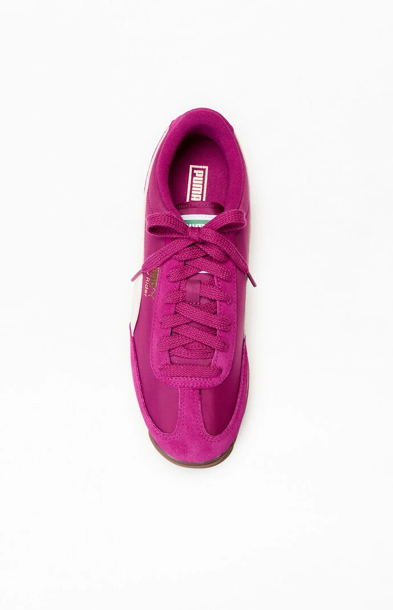Puma Women's Fuchsia Easy Rider Vintage Sneakers