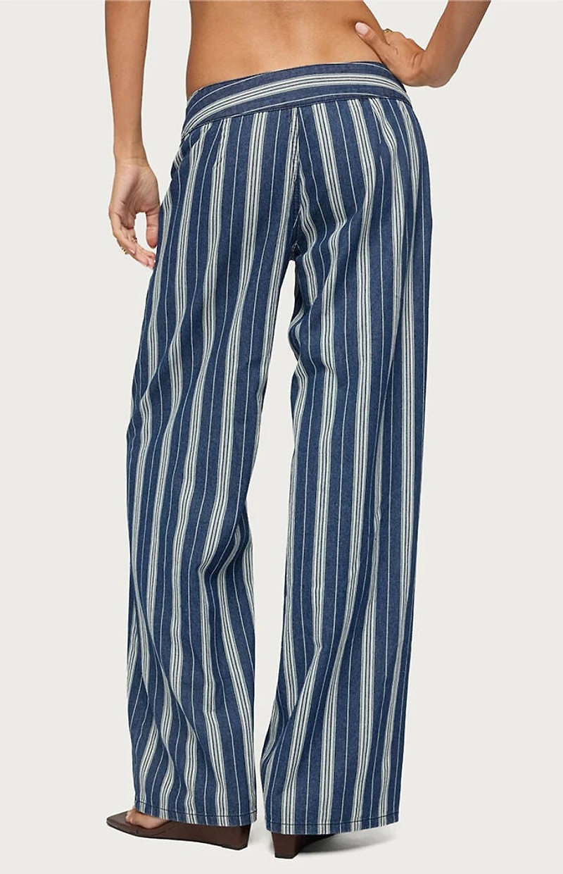 Edikted Belt Striped Low Rise Baggy Jeans