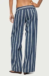 Edikted Belt Striped Low Rise Baggy Jeans