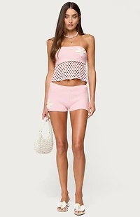 Edikted Tahna Flower Strapless Crochet Top