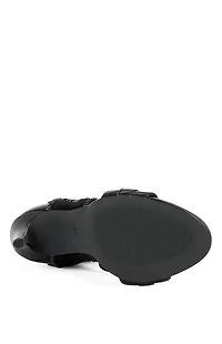 AZALEA WANG Women's Shainia Black Gladiator Sandals