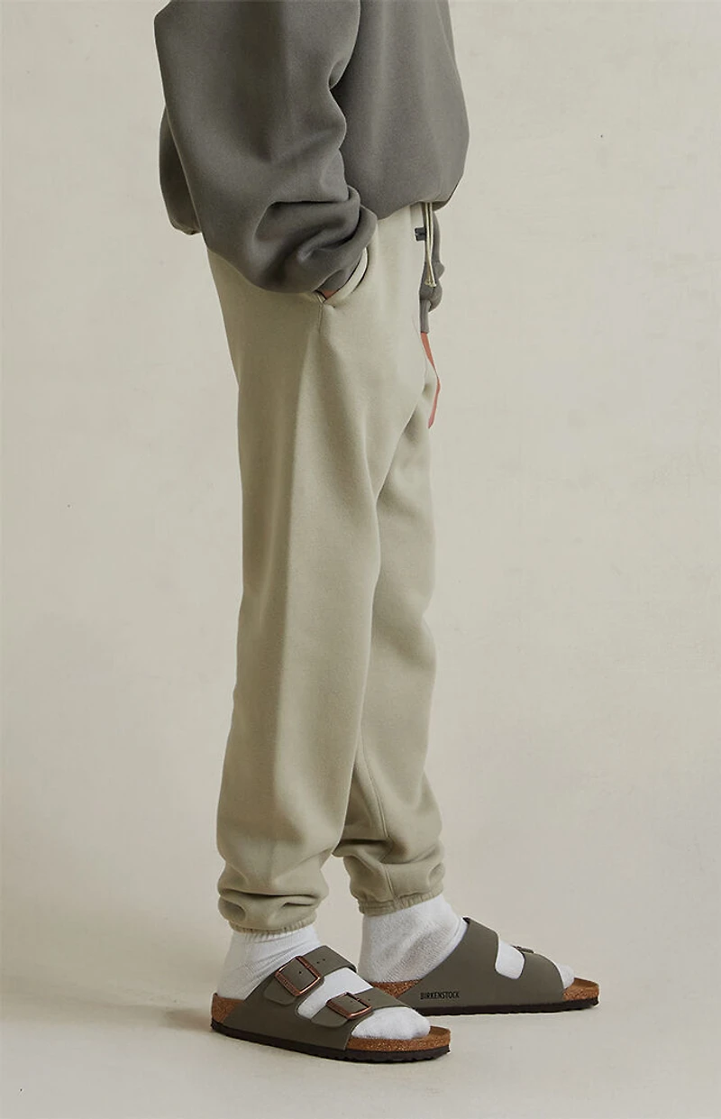Fear of God ESSENTIALS Kids Abbey Stone Classic Sweatpants