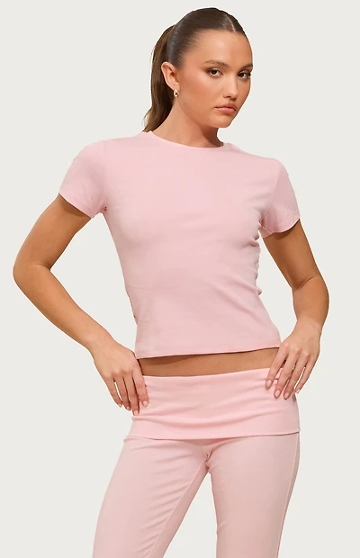 Edikted Emelia Fitted T-Shirt