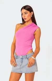 Edikted Tabby Gathered One Shoulder Bodysuit