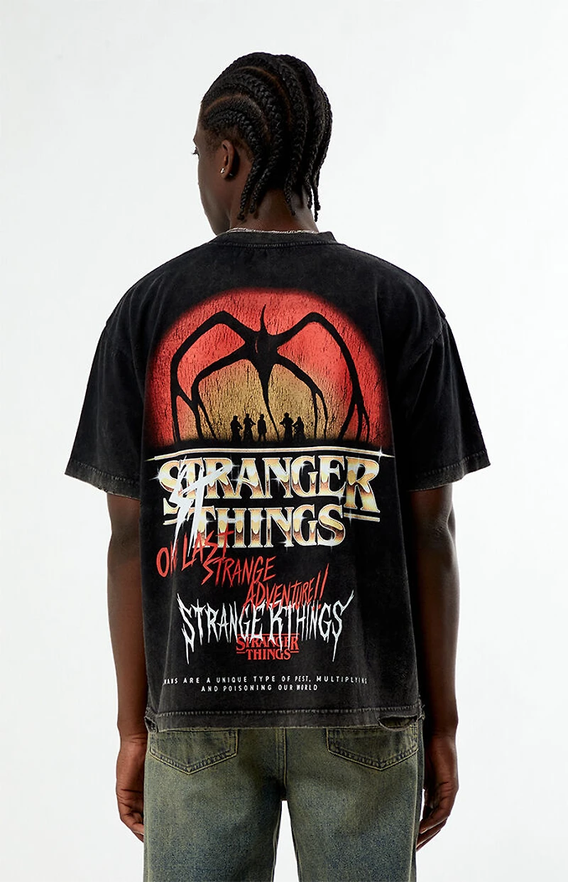 Netflix x Stranger Things Adventure Ripped T-Shirt