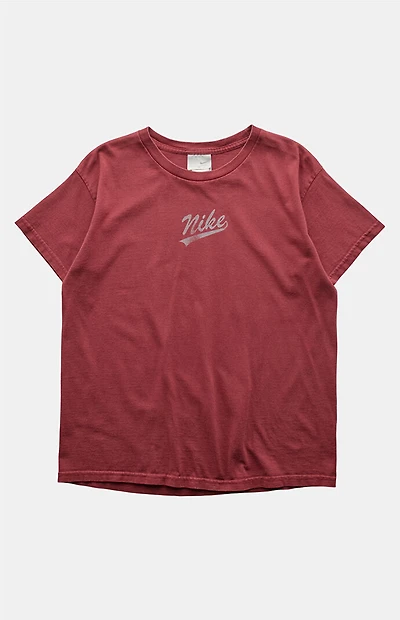 PS VINTAGE Maroon 2000s Nike Graphic T-Shirt