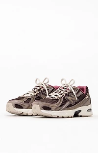 New Balance Brown 740 Shoe