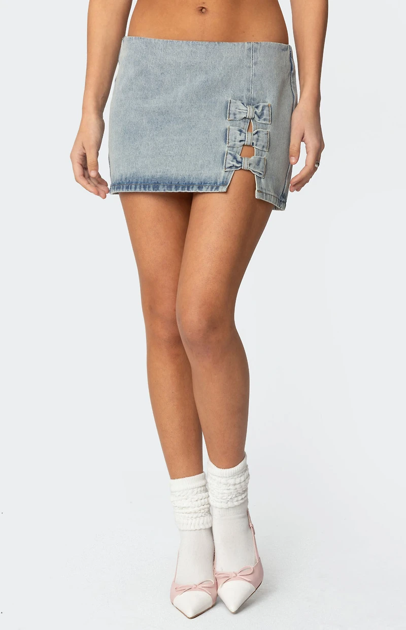 Edikted Bowdie Washed Denim Mini Skirt