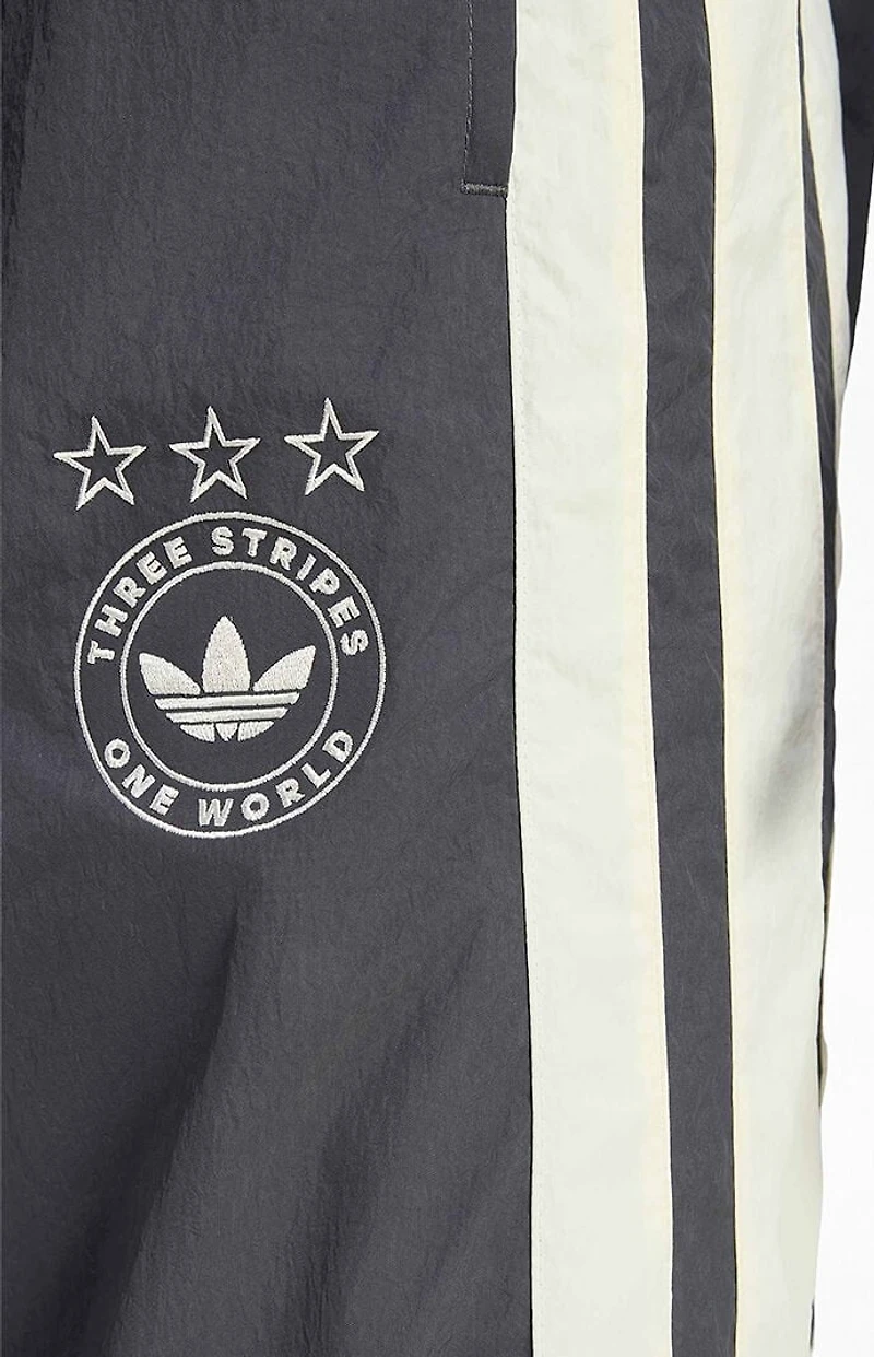 adidas Originals Santiago Baggy Track Pants
